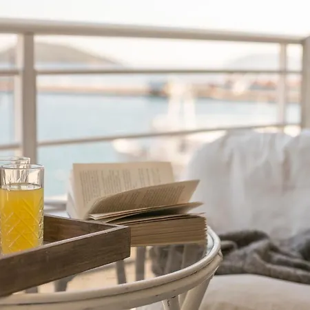Casa Blue Marine, Philian Collection Apartment