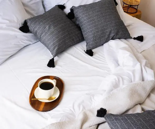 Casa Blue Marine, Philian Collection