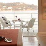 Casa Blue Marine, Philian Collection