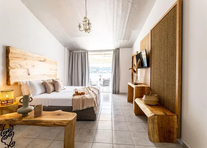 Casa Blue Marine, Philian Collection